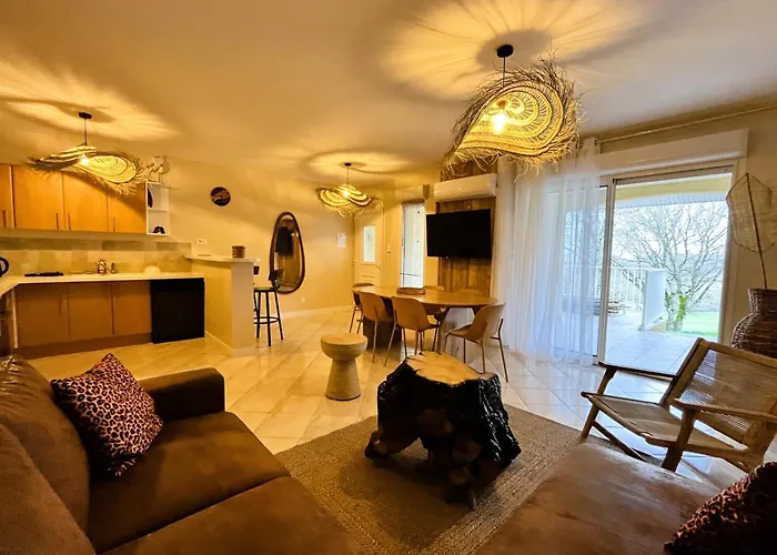 Casa vacanze Le Safari à Thème Safari Au Cœur Du Tarn Peyrole